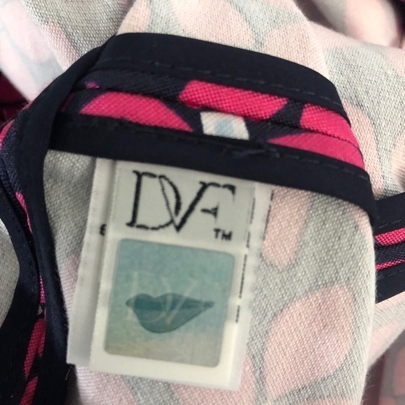 Diane Von Furstenberg Carpreena Sleeveless Floral Dress - Picture 5 of 8